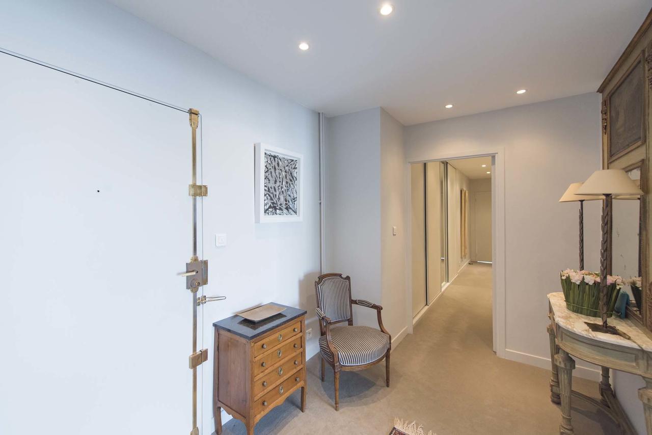 Veeve - Steps From The Eiffel Tower Apartment Paris Exterior foto