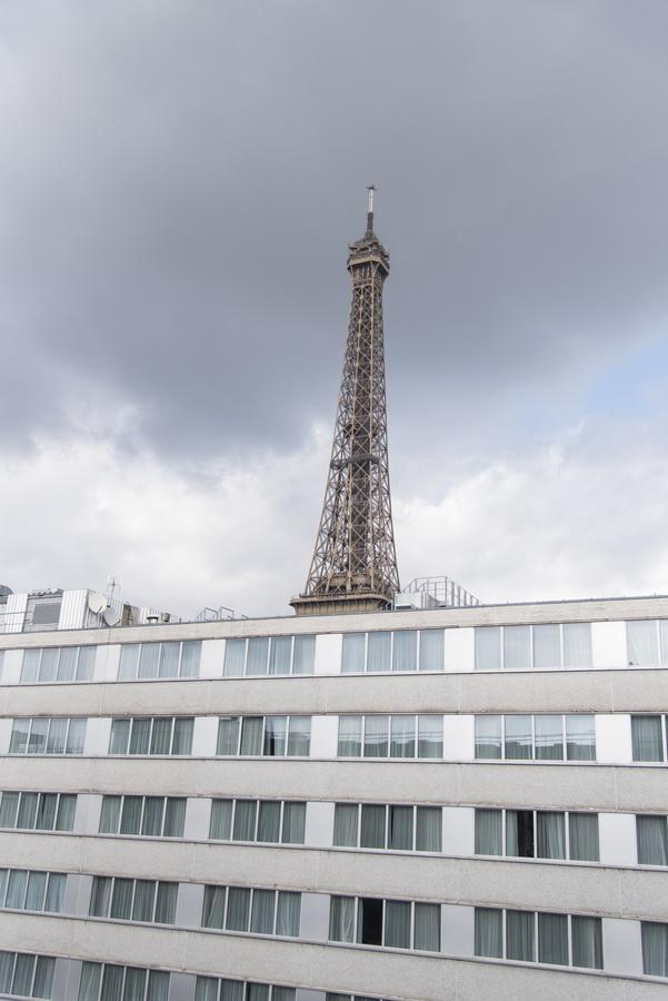 Veeve - Steps From The Eiffel Tower Apartment Paris Exterior foto